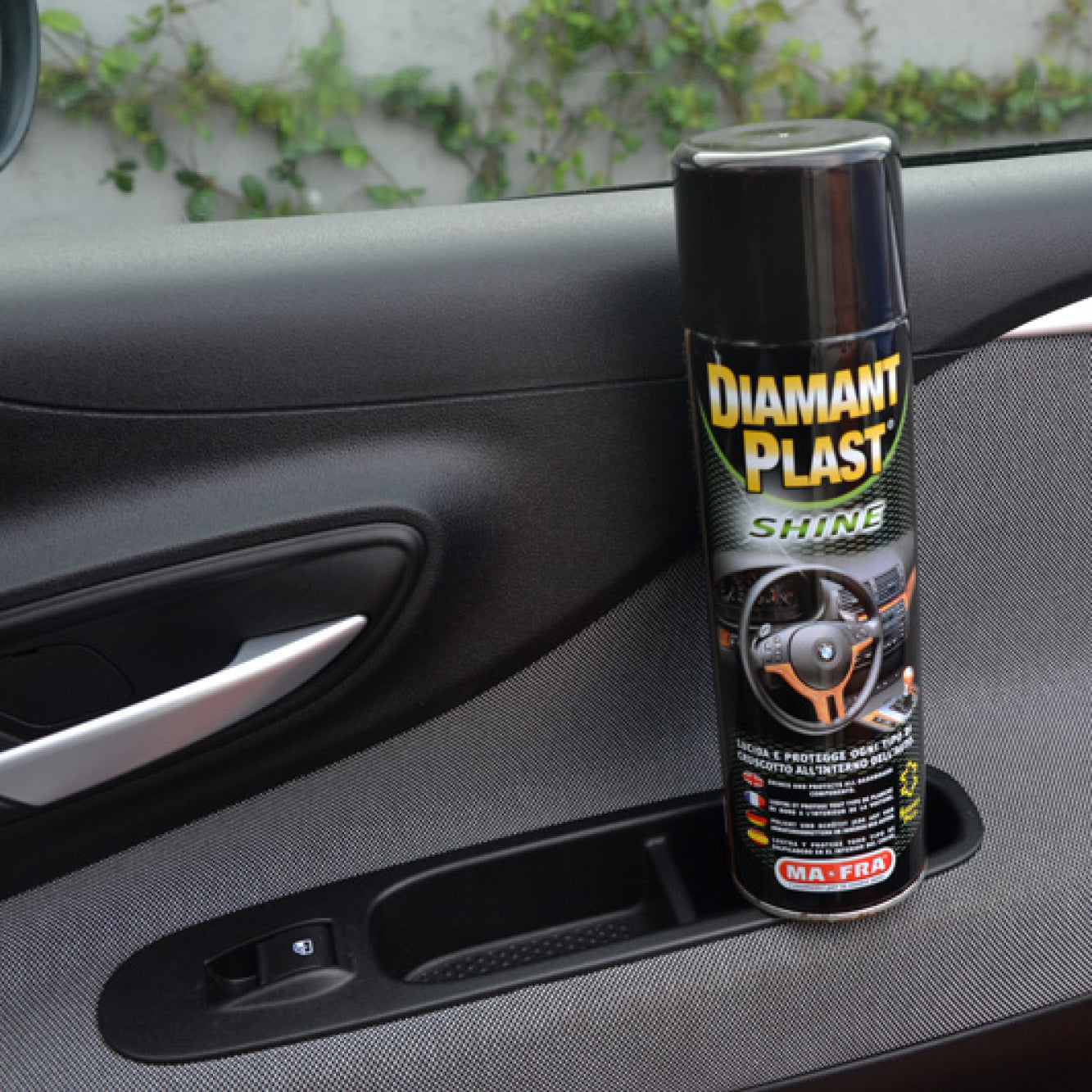 DIAMANT PLAST SHINE - Shiny dashboard polish