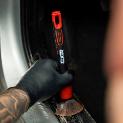 EXTERIOR DETAIL BRUSH