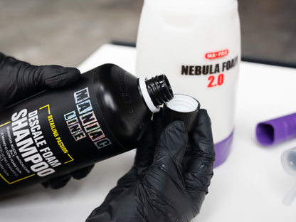 DESCALE FOAM SHAMPOO - Acidic descaling shampoo