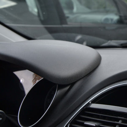 SCIC GREEN - Cleans and revitalizes dashboards
